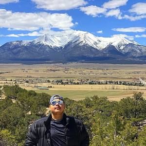 Meet your Posher, Robert